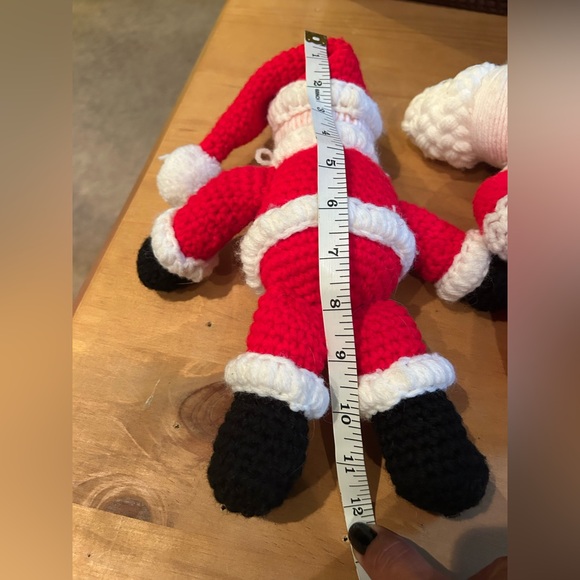 Vintage 3pc Santa and Mrs Claus and elf’s Dolls Handmade Crochet Christmas Decor - Picture 14 of 14
